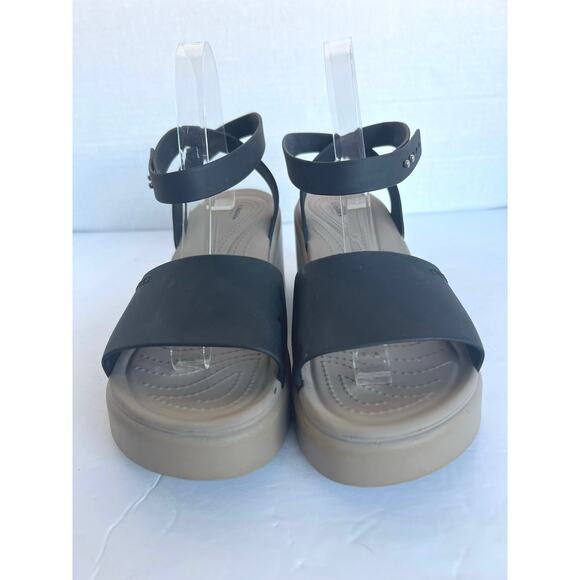 Crocs Brooklyn Black and Tan Criss Cross Ankle Strap Wedge Comfort Sandals Sz 10 - Picture 4 of 13
